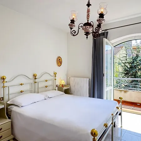 Bouganville - Vista Mare In Pieno Centro Vila *