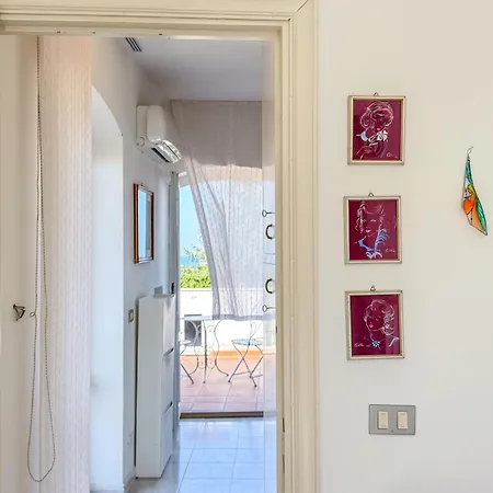 Bouganville - Vista Mare In Pieno Centro Vila